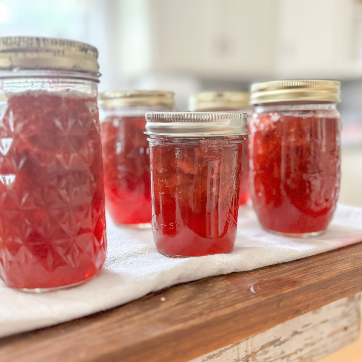 Canning Homemade Strawberry Rhubarb Jam (no pectin)