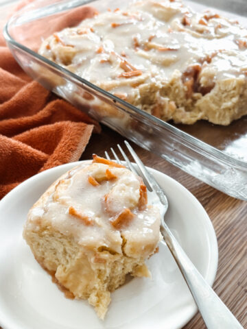 Featured image for sourdough discard apple pie cinnamon rolls