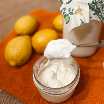 Lemon Juice Method Homemade Raw Milk Sour Cream - 2 Ingredients (3 ways)