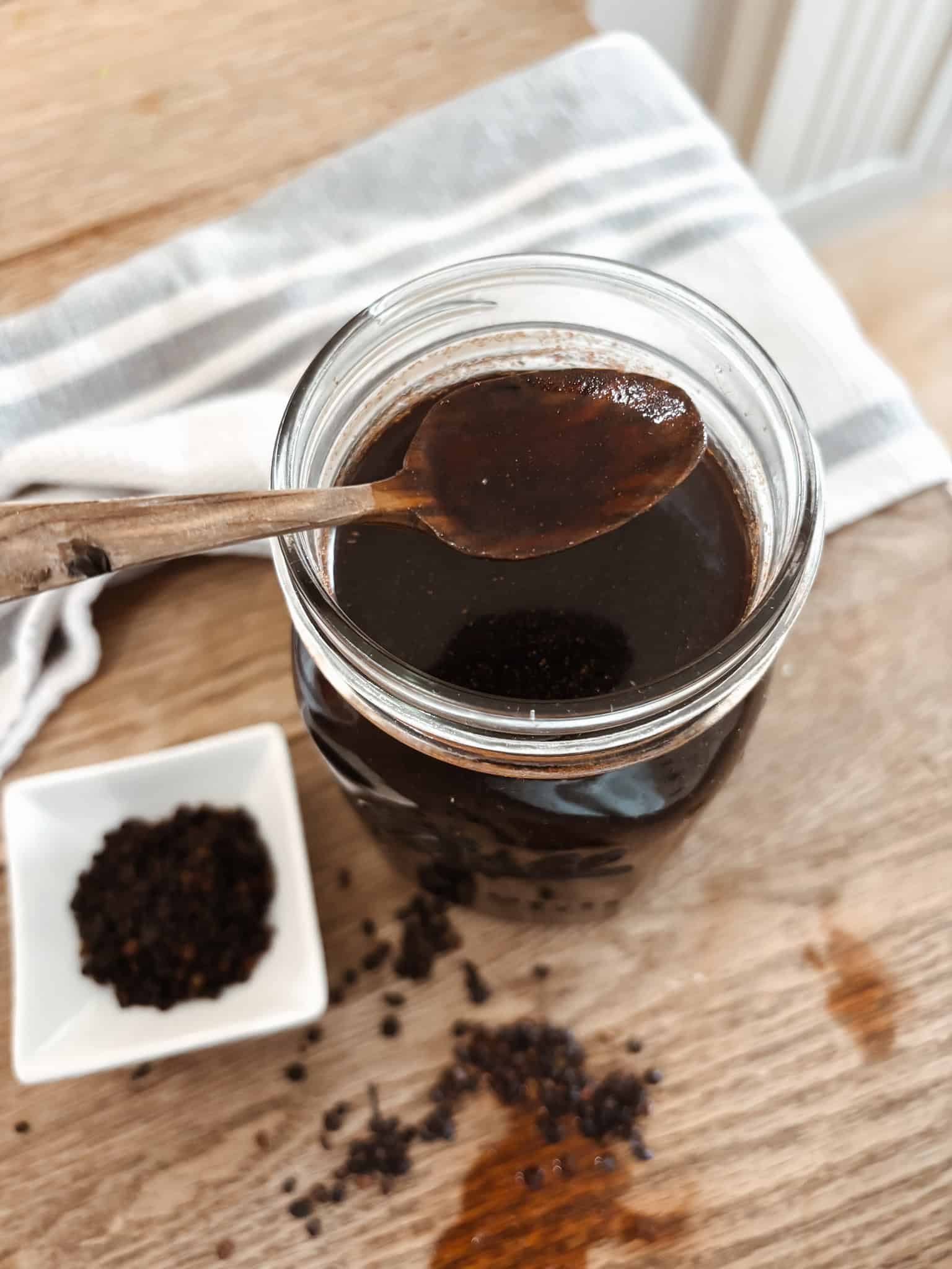 Homemade elderberry honey syrup for a natural immune support how to use