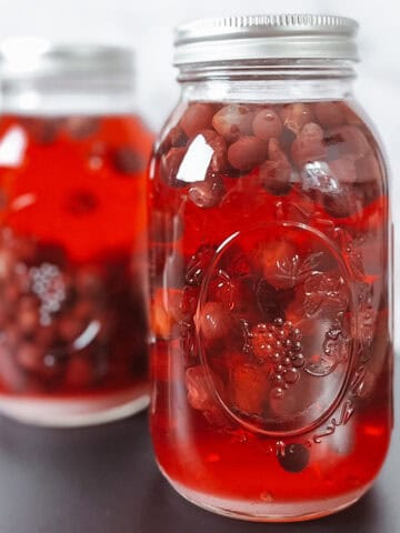 featured image for homemade canned grape juice