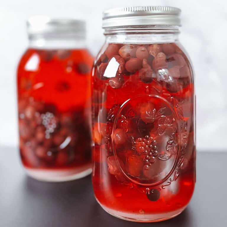 featured image for homemade canned grape juice